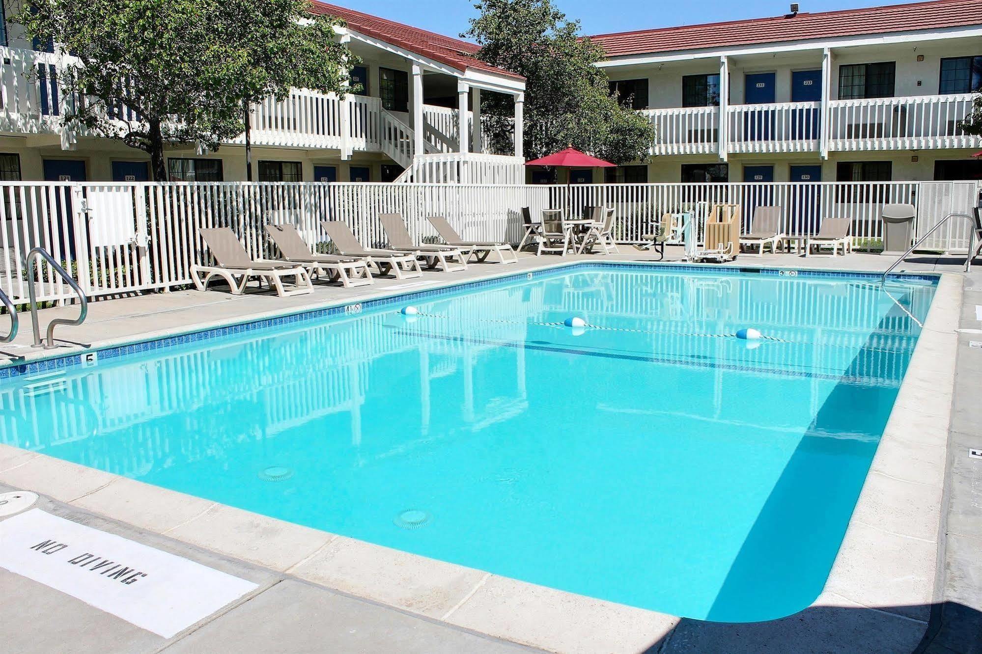 Motel 6-San Luis Obispo, Ca - South מראה חיצוני תמונה